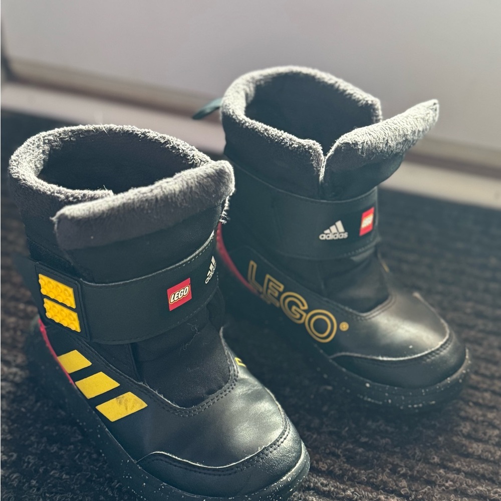 Adidas Kids Black and Yellow Winter Boots